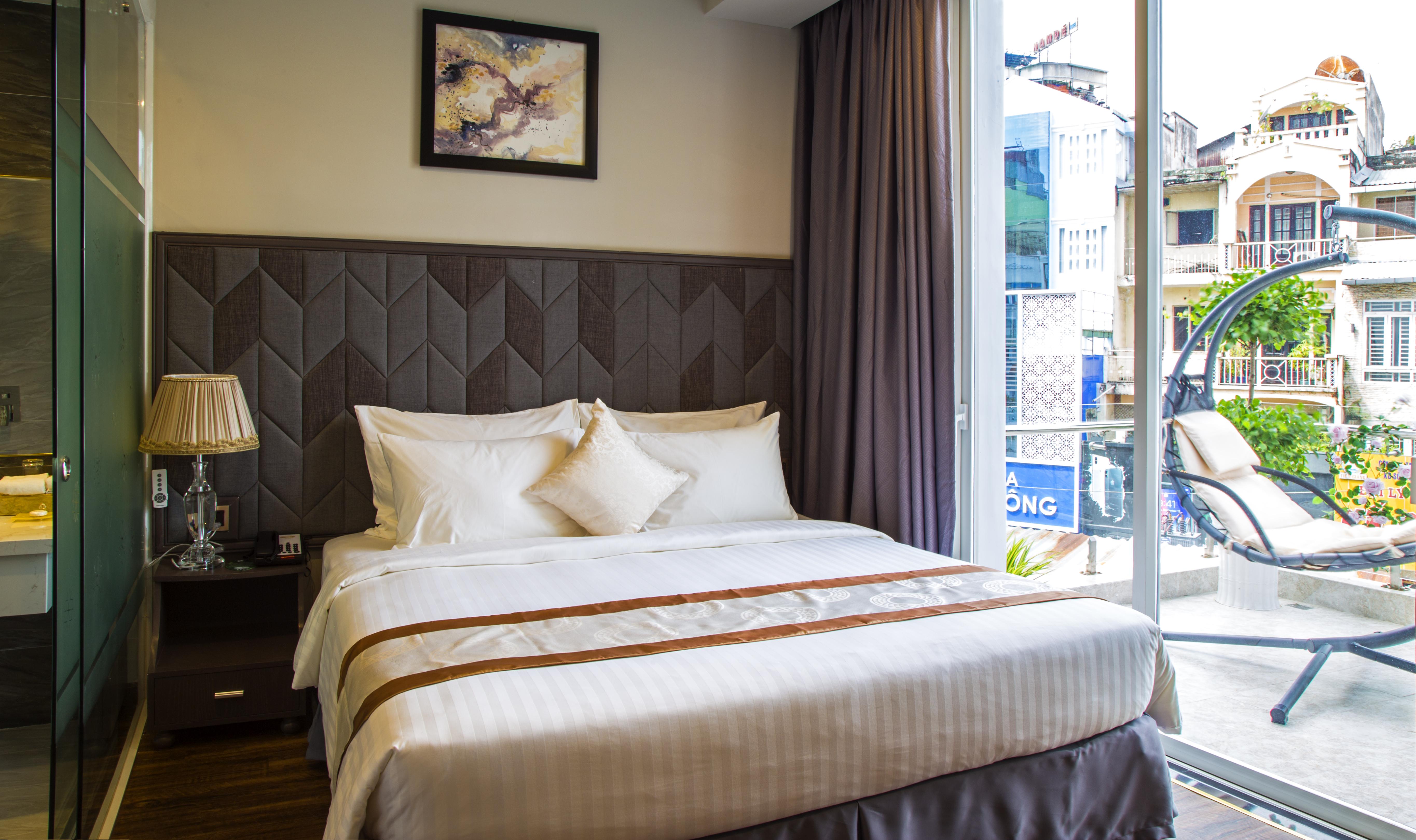 Cicilia City Hotel Saigon Center Хошимин Экстерьер фото