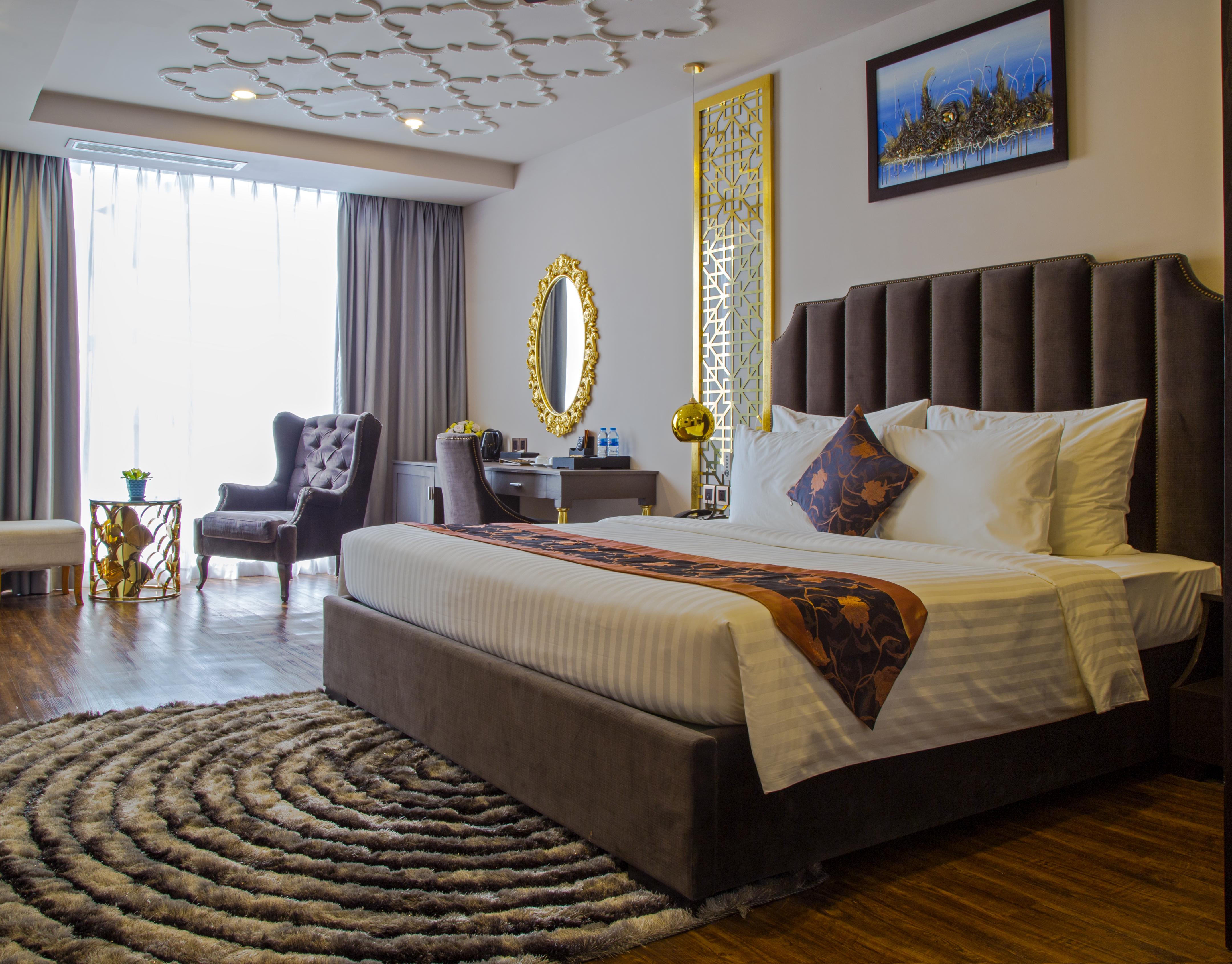 Cicilia City Hotel Saigon Center Хошимин Экстерьер фото
