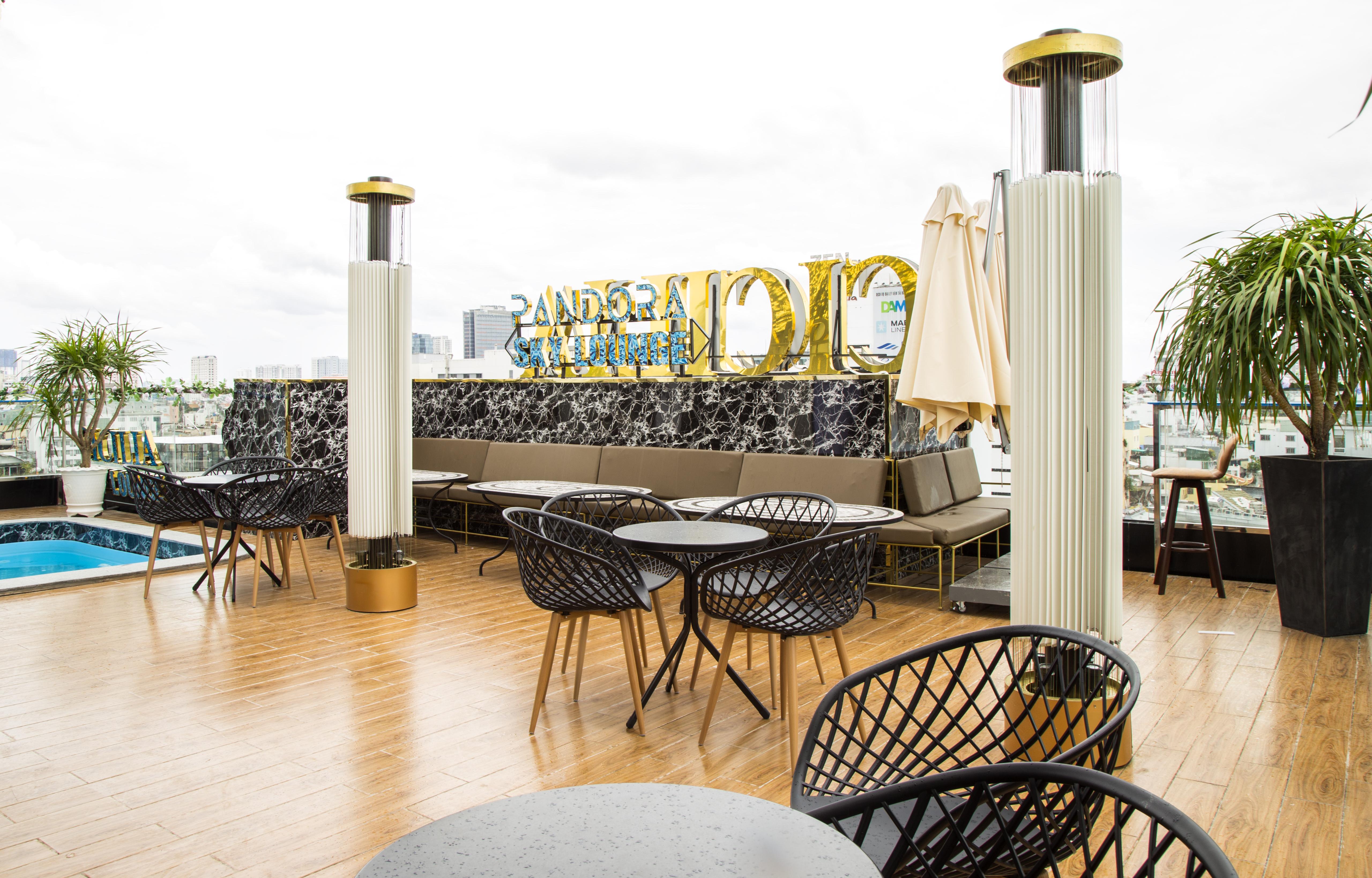 Cicilia City Hotel Saigon Center Хошимин Экстерьер фото