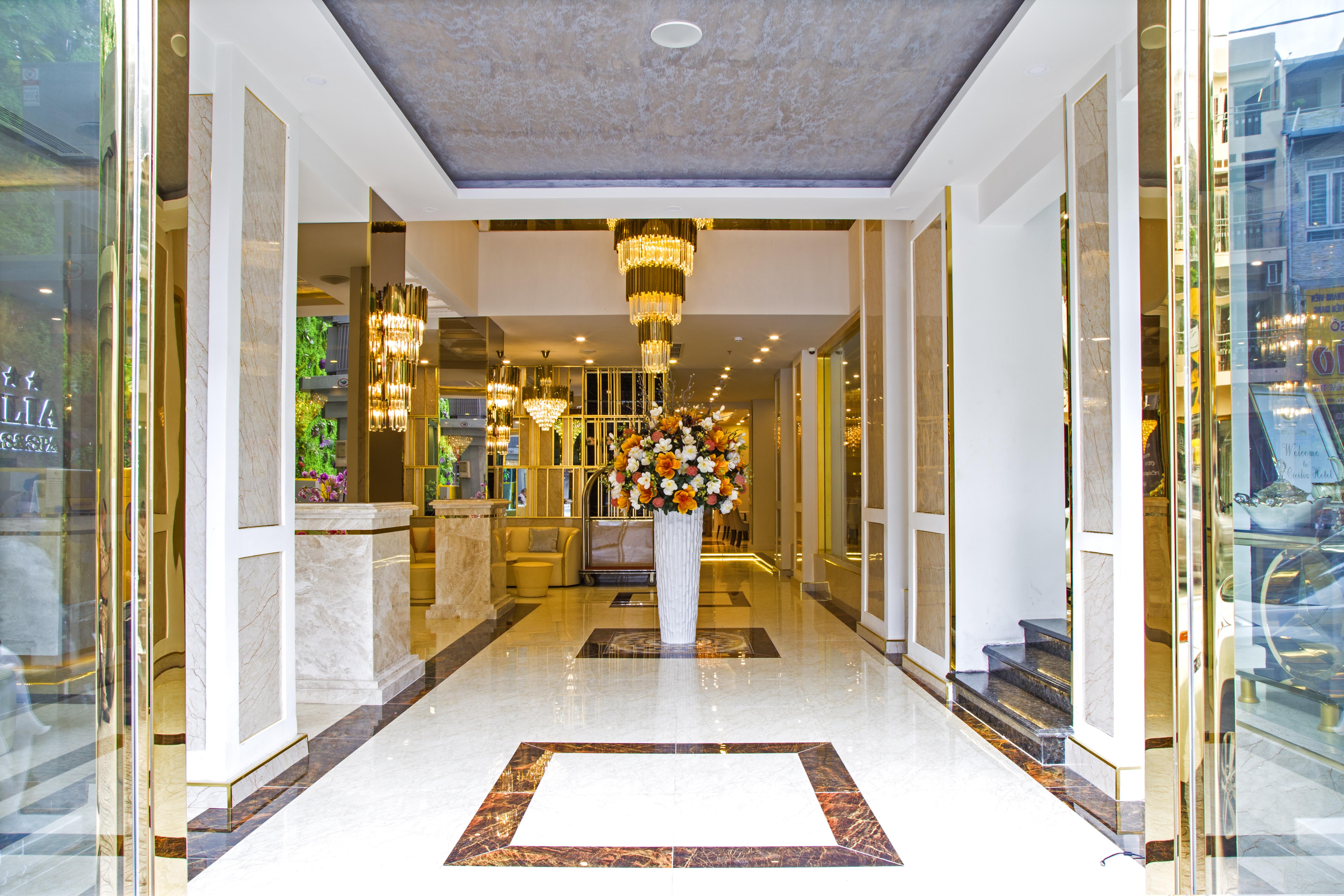 Cicilia City Hotel Saigon Center Хошимин Экстерьер фото