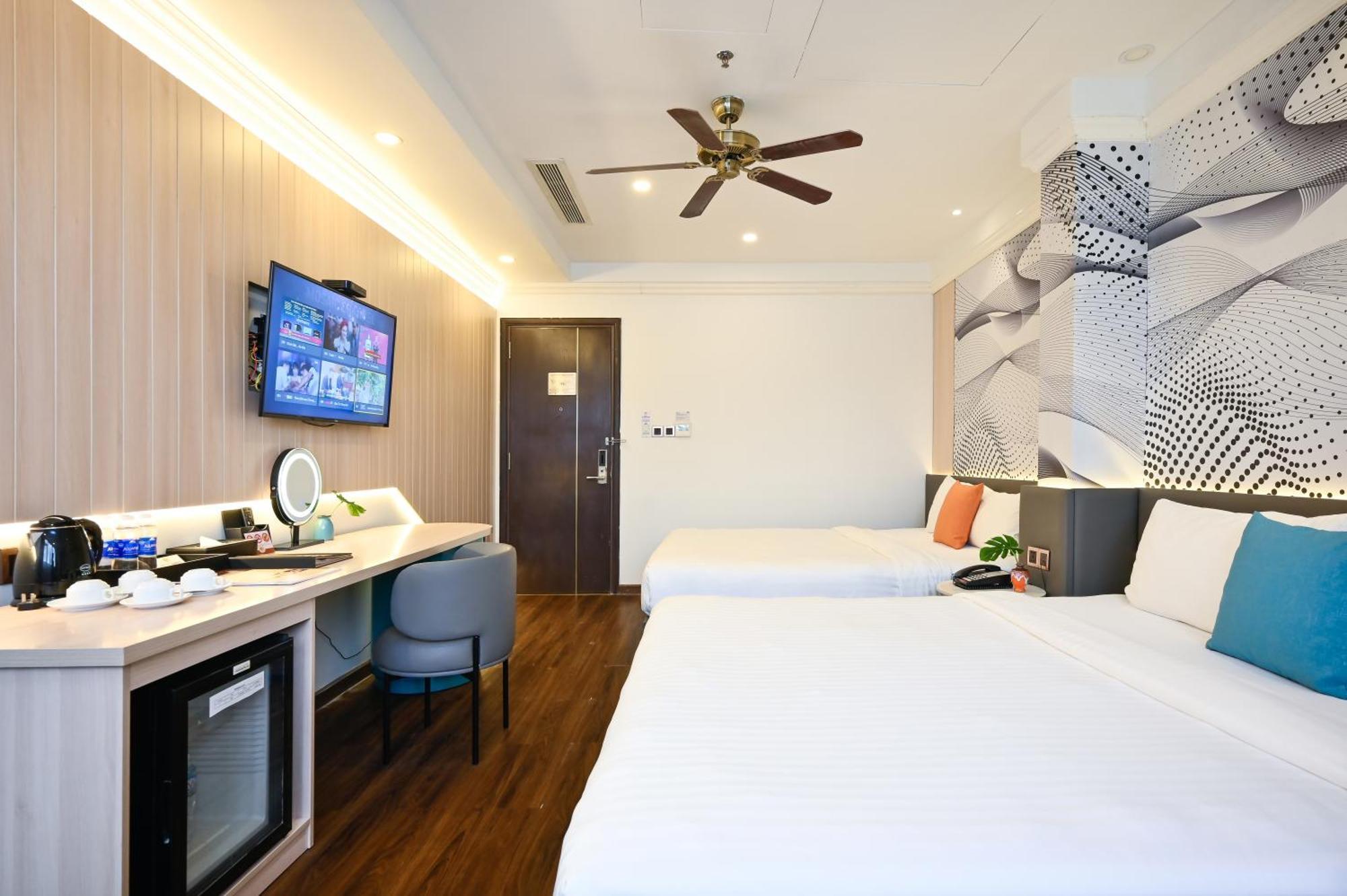 Cicilia City Hotel Saigon Center Хошимин Экстерьер фото
