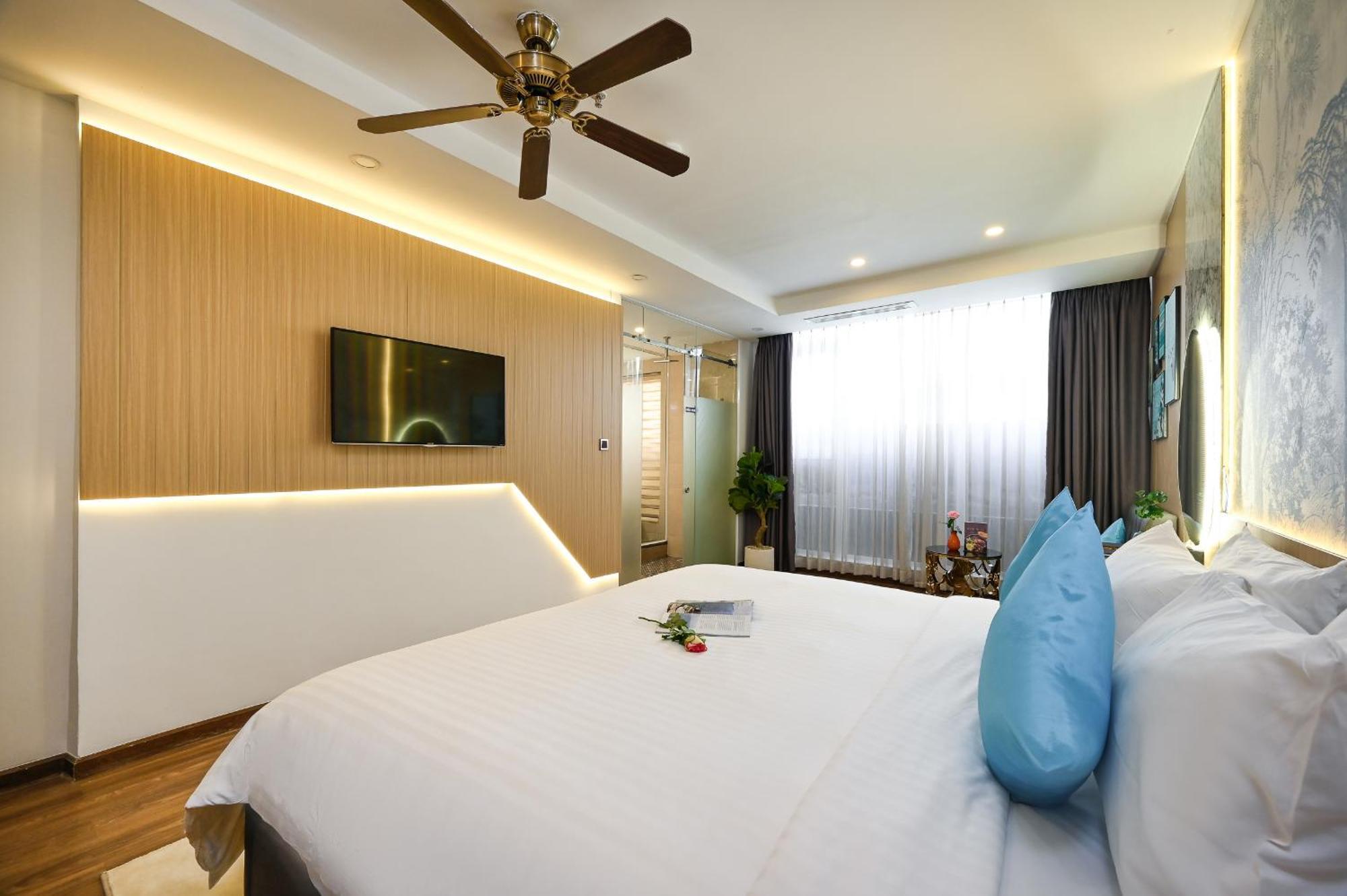 Cicilia City Hotel Saigon Center Хошимин Экстерьер фото
