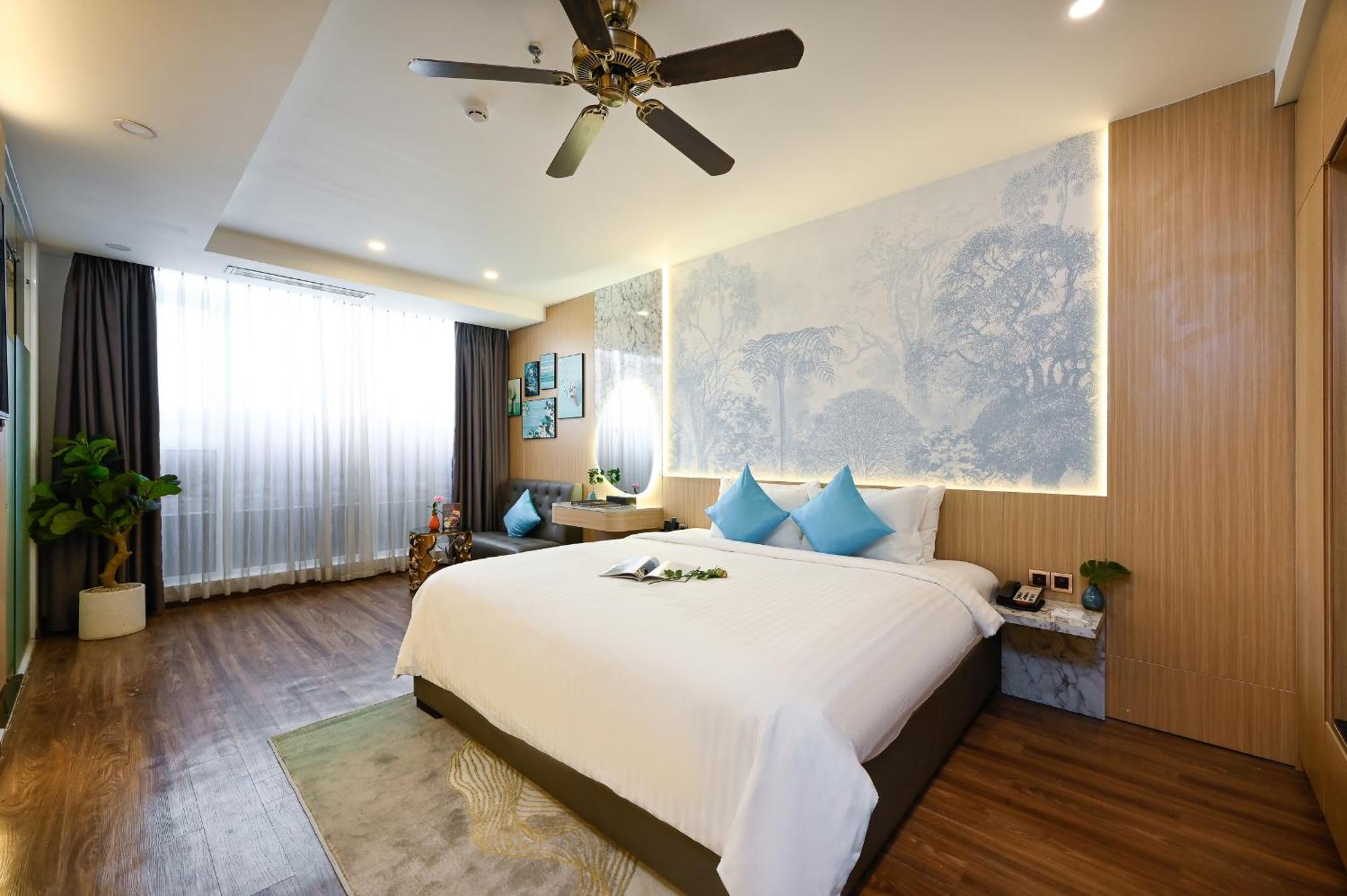 Cicilia City Hotel Saigon Center Хошимин Экстерьер фото
