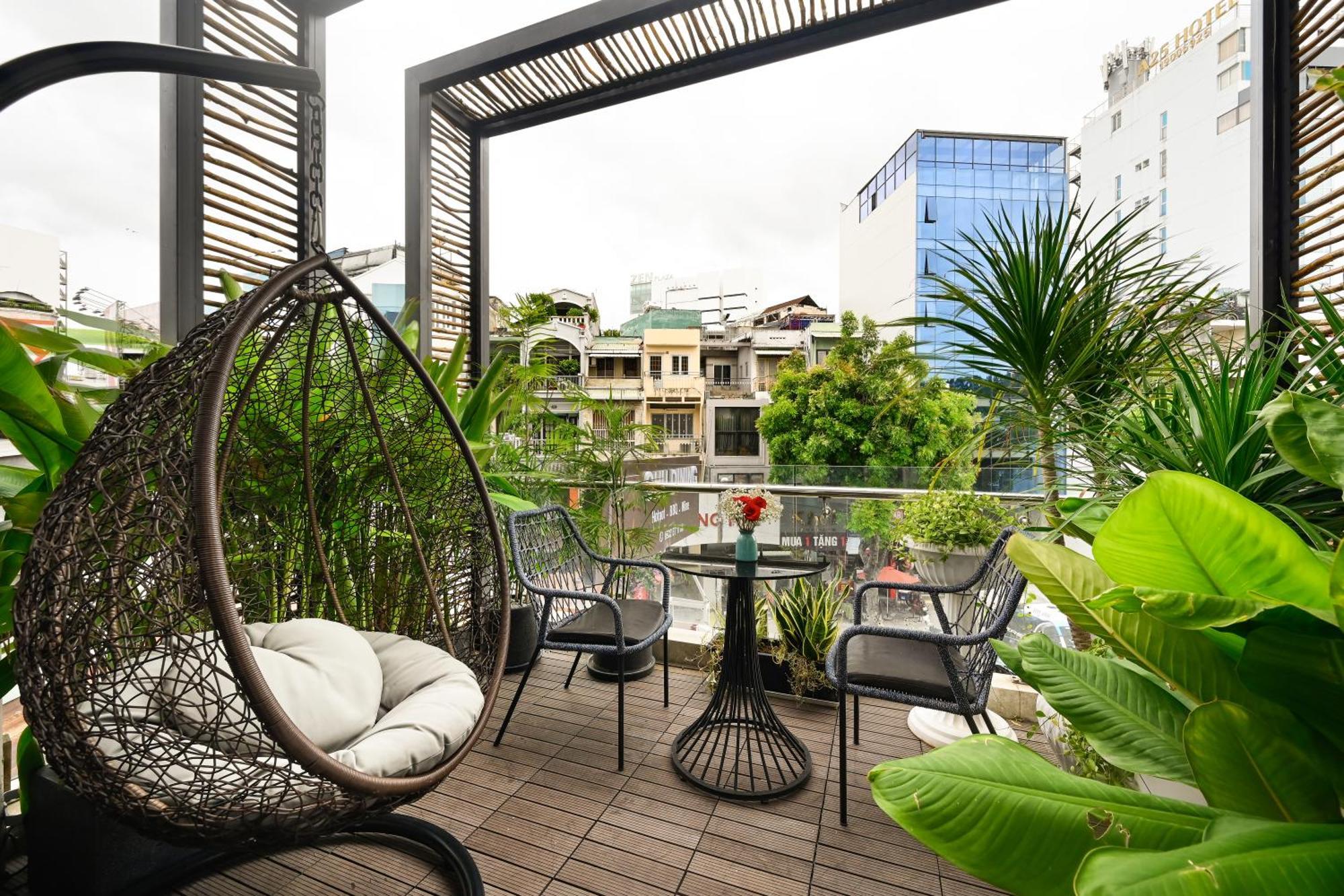 Cicilia City Hotel Saigon Center Хошимин Экстерьер фото