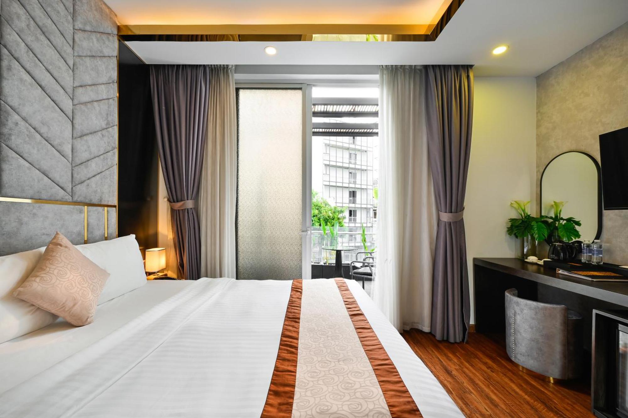 Cicilia City Hotel Saigon Center Хошимин Экстерьер фото